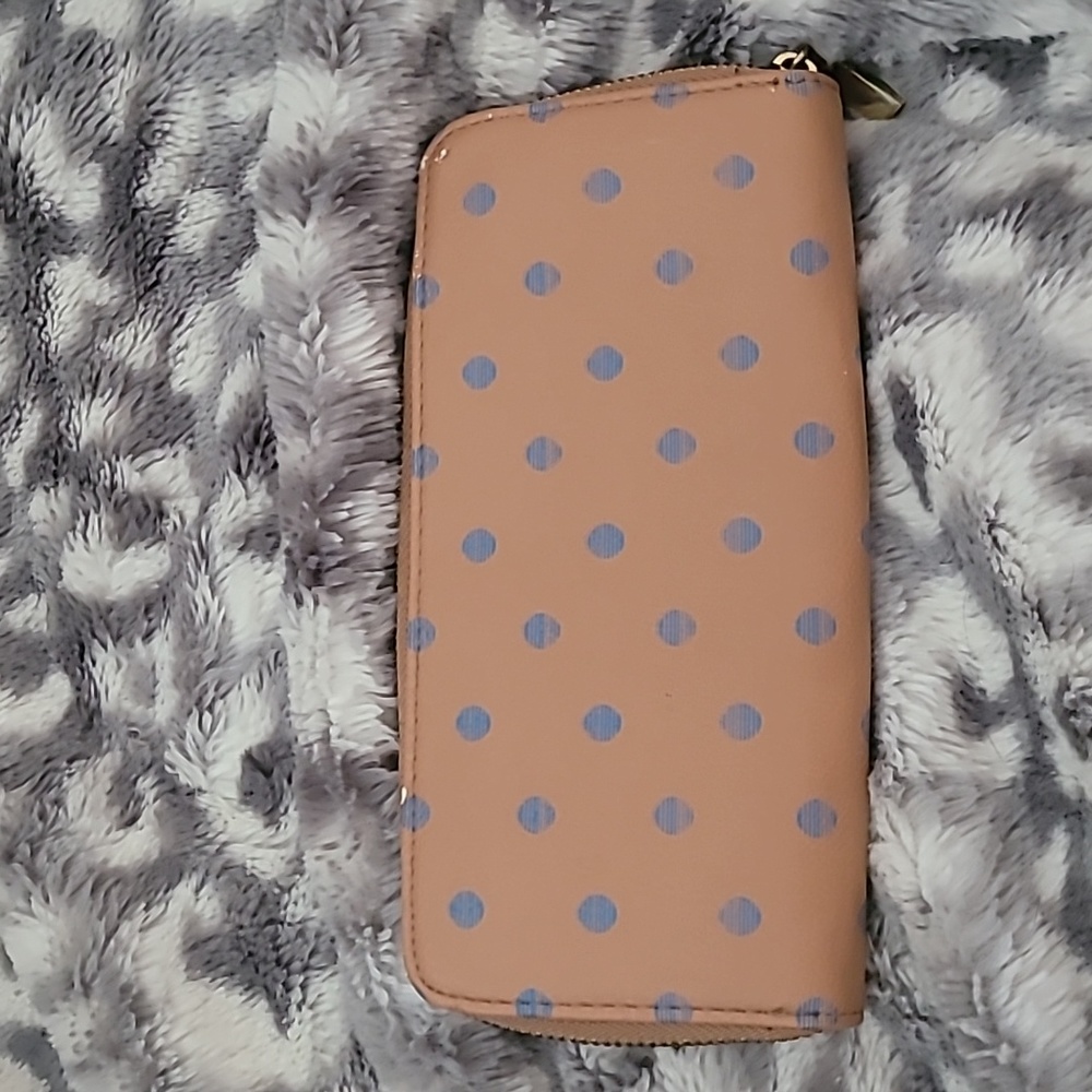 Tan Target wallet